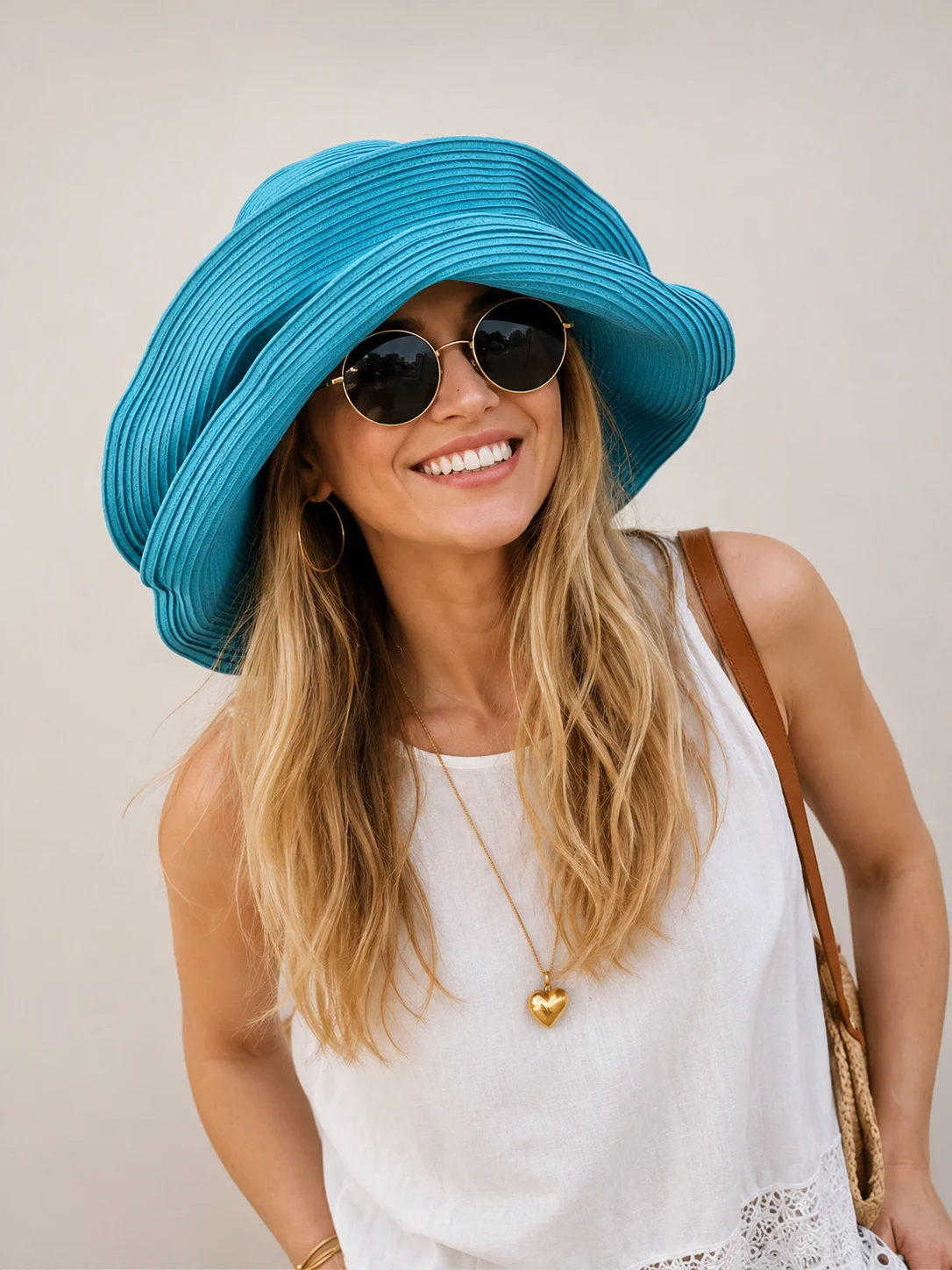 USPOP Lightweight Wide Brim Sun Hat Women Foldable Straw Hat Memory Wire Beach Vacation Cap