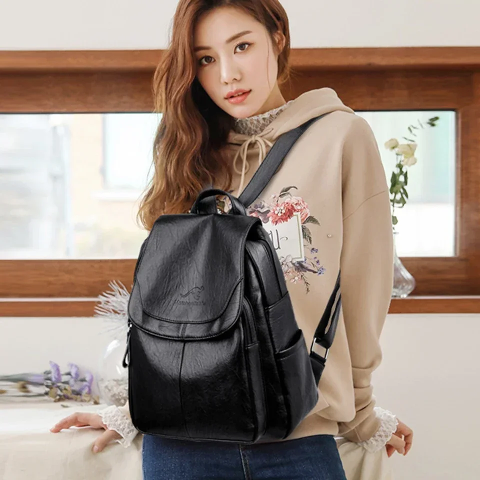 Ladies Bookbag Rucksack Women Large Capacity Backpack Purses High Quality Leather Female Vintage Bag School Bags Travel Bagpack