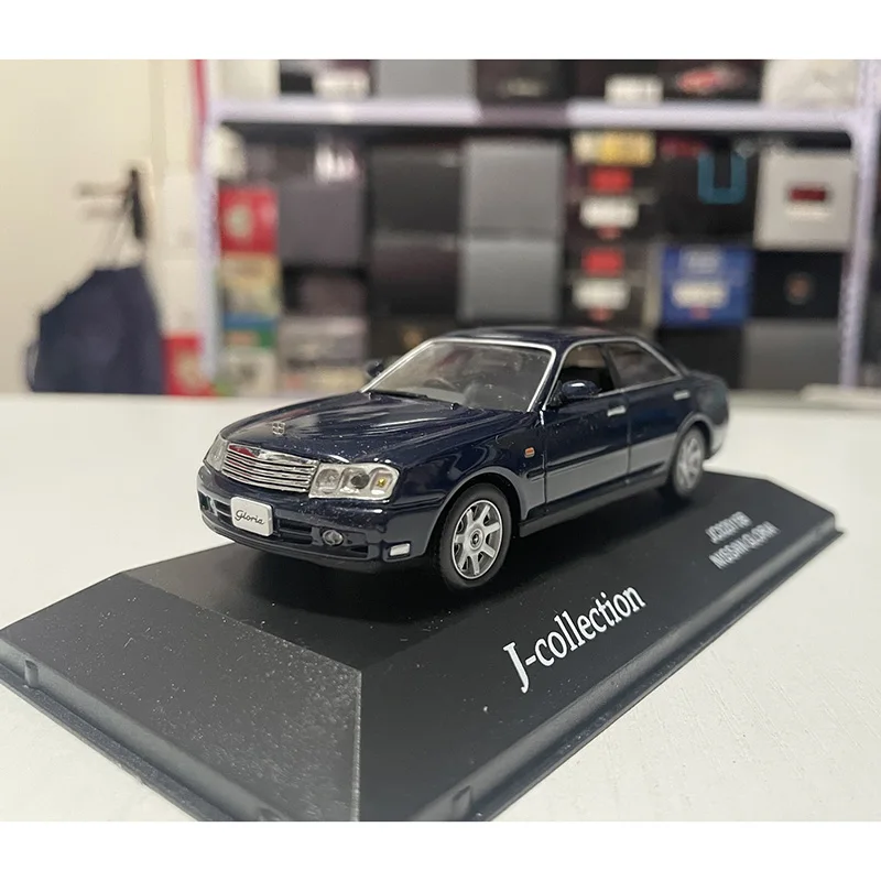 

Diecast 1:43 Scale Nissan Gloria Y34 Alloy Car Model Collection Souvenir Display Ornaments Vehicle Toy Gift