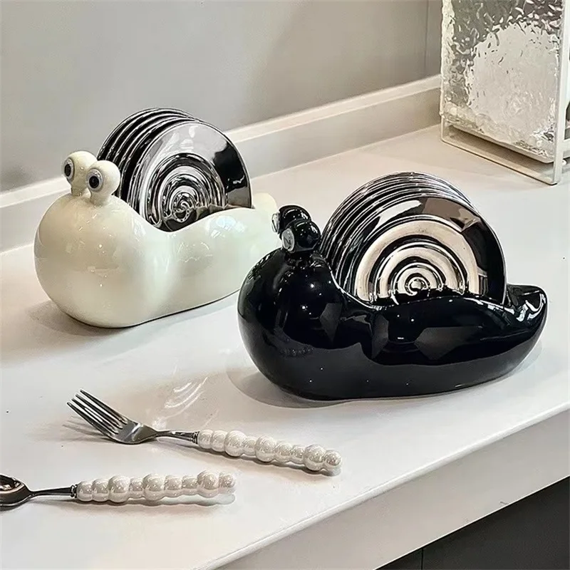 

Light Luxury Ceramic Snail Bone Spitting Dish Set Home High Aesthetic Small Dish Living Room Coffee Table Decoration Fruit Plate