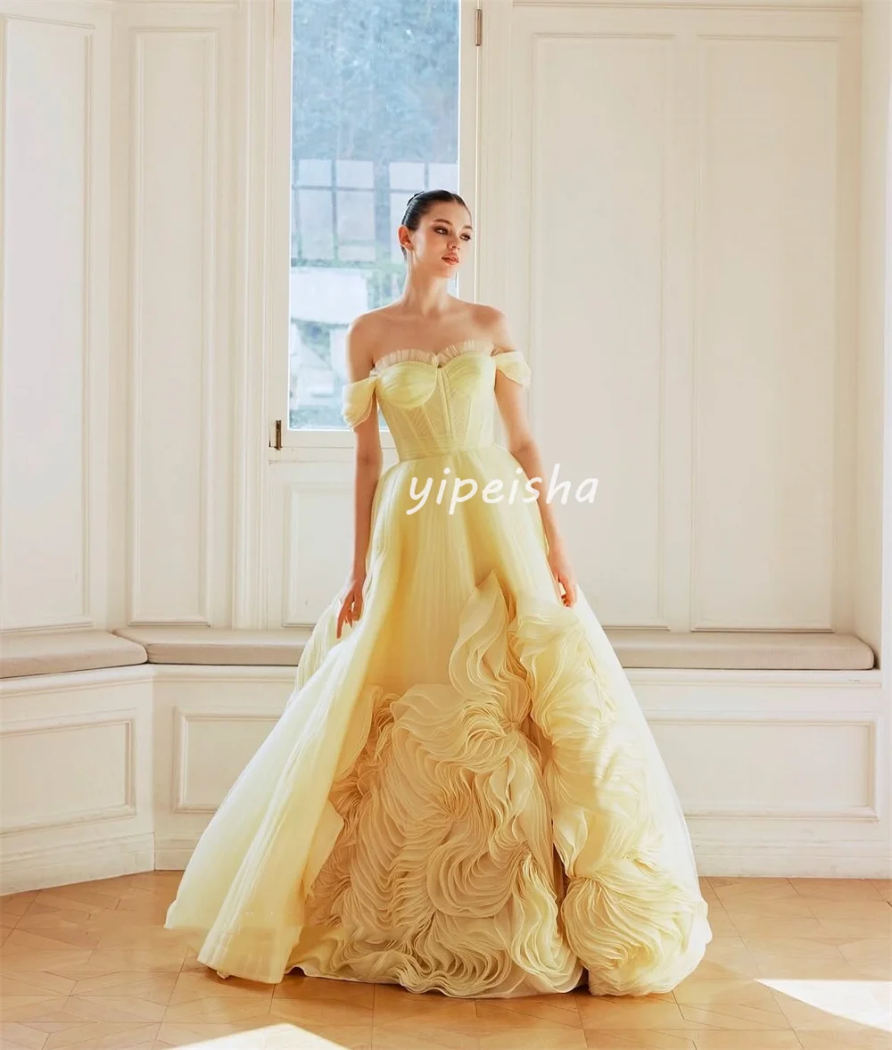 Abiti lunghi personalizzati di alta qualità classici in organza con volant a trapezio con spalle scoperte Abiti da cerimonia su misura Stile moderno formale
