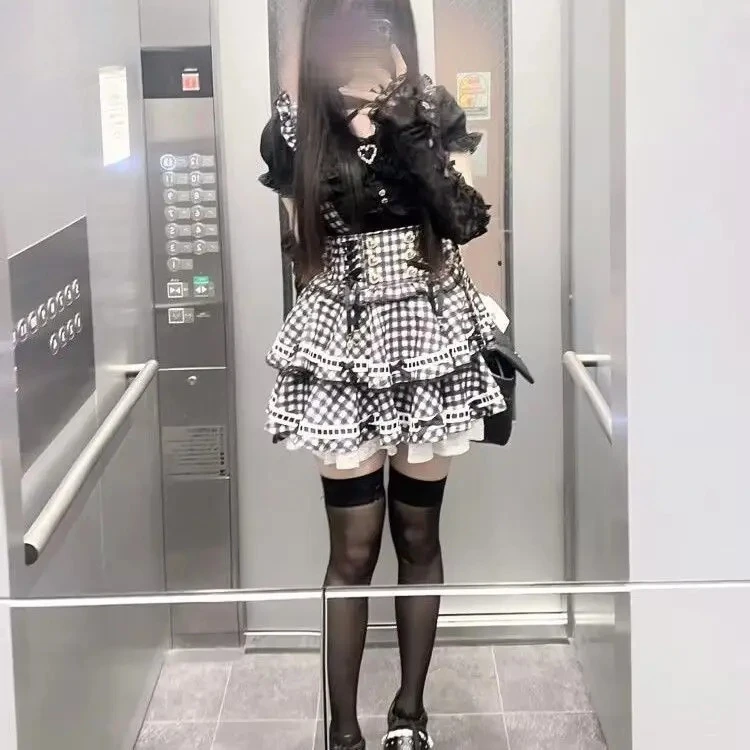 

Summer Japanese Sweet Age Reduction Mine Bow Mass Production Set Lace Skinny Shirt Versatile Top and high Waist short Skirt