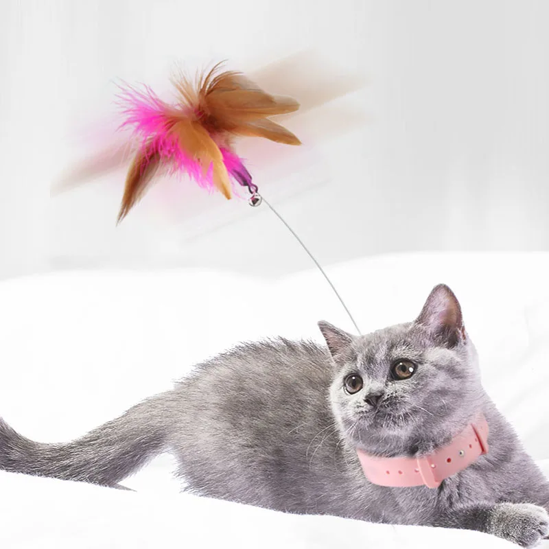 Divertenti giocattoli interattivi per gatti collare di silice Feather Teaser Stick con campana gattino che gioca Teaser Wand Training Toys forniture