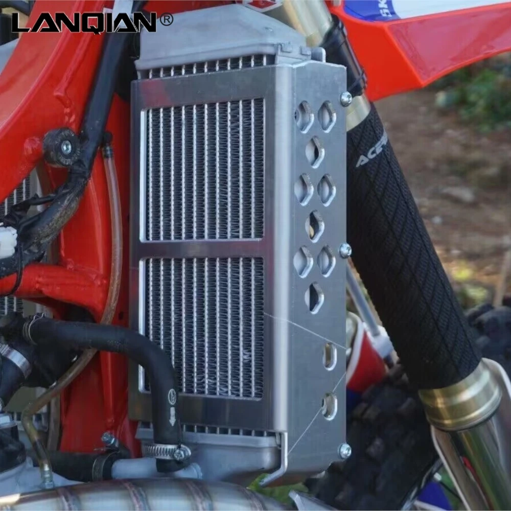 Motorcycle Accessories Aluminum Radiator Grille Guard Cover Protector FOR BETA RR 2T 125 200 250 300 rr 2t 2020 2021 2022 2023