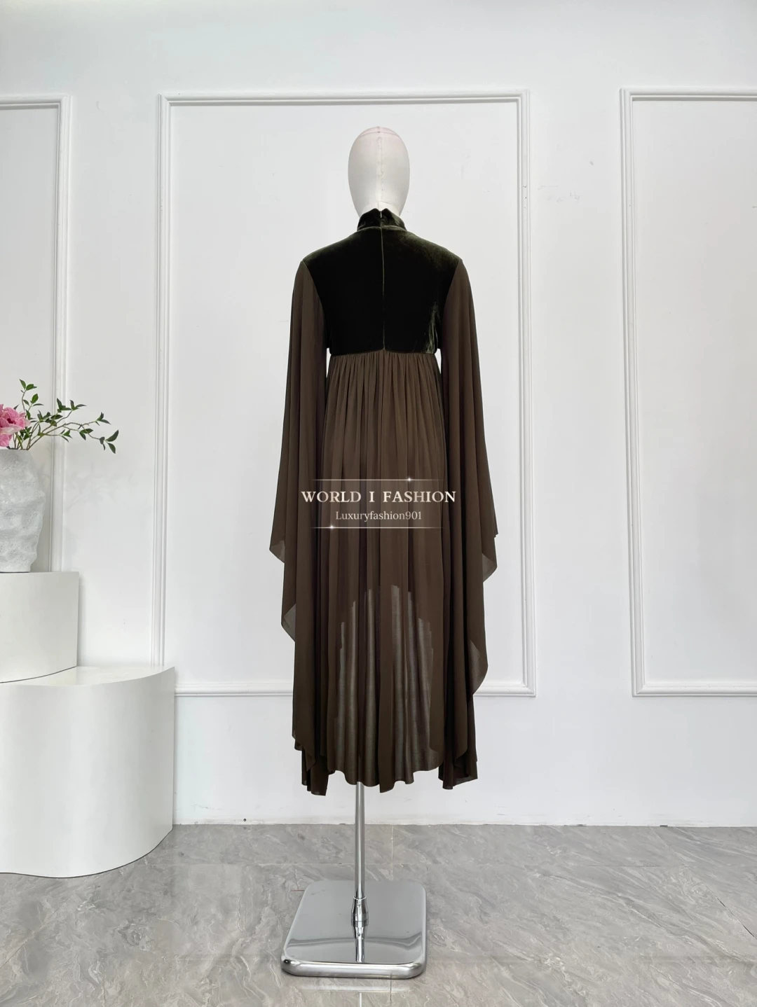2025년 신상 패셔너블 다크 브라운 루즈 롱 슬리브 불규칙한 밑단 미디 드레스 여성용