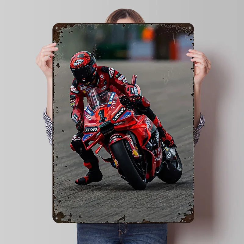 MotoGP رايدر يميل إلى بدوره تين تسجيل الجدار ملصق فني غرفة نوم الديكور غرفة خمر علامات معدنية للرجل كهف الديكور المنزل #1