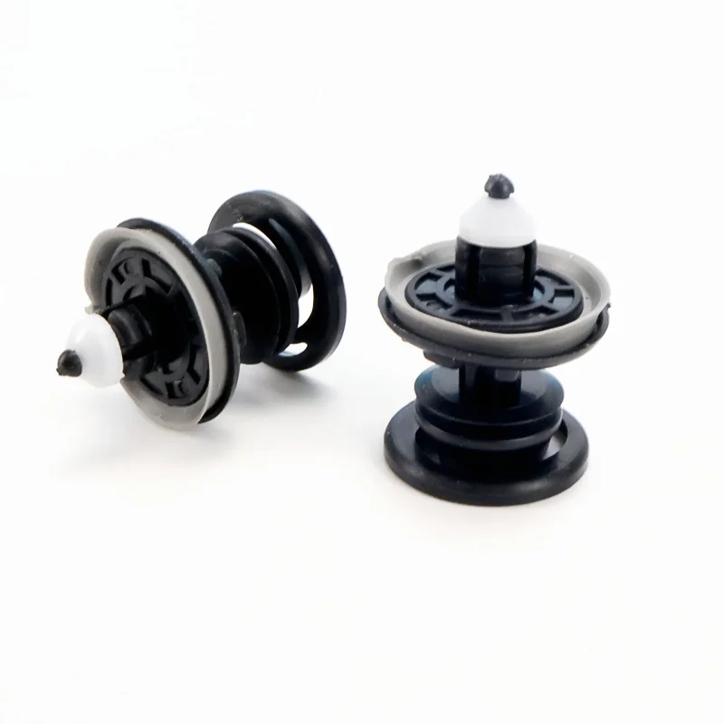 Car Interior Door Panel Push Card Clip 7L6868243 Fastener for Caddy Touran Tiguan Golf 4 5 6 7 Passat CC Beetle Jetta T5