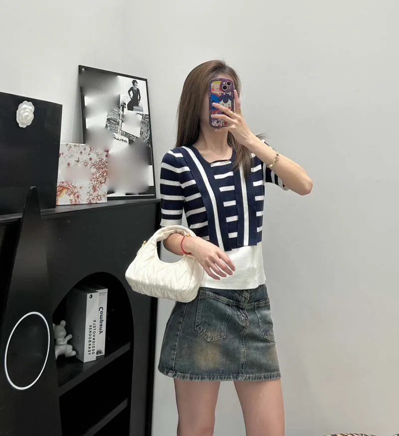 

Academy Korean style girl style fashion casual trend temperament versatile age reducing slimming navy collar short sleeved top