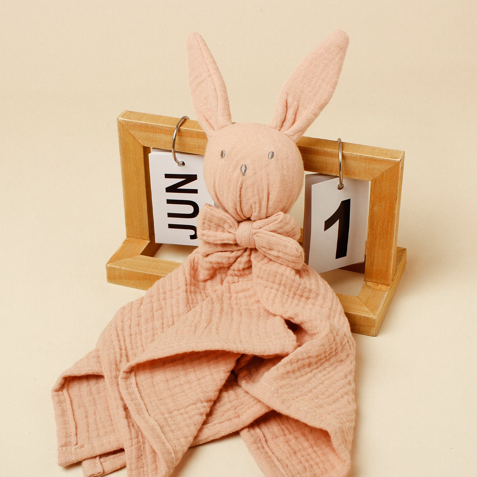 Baby  Rabbit Square Comforter Towel Elegant Bow Decor Rabbit Square Blanket For Kids Cute Embroidery Infant Saliva Towel