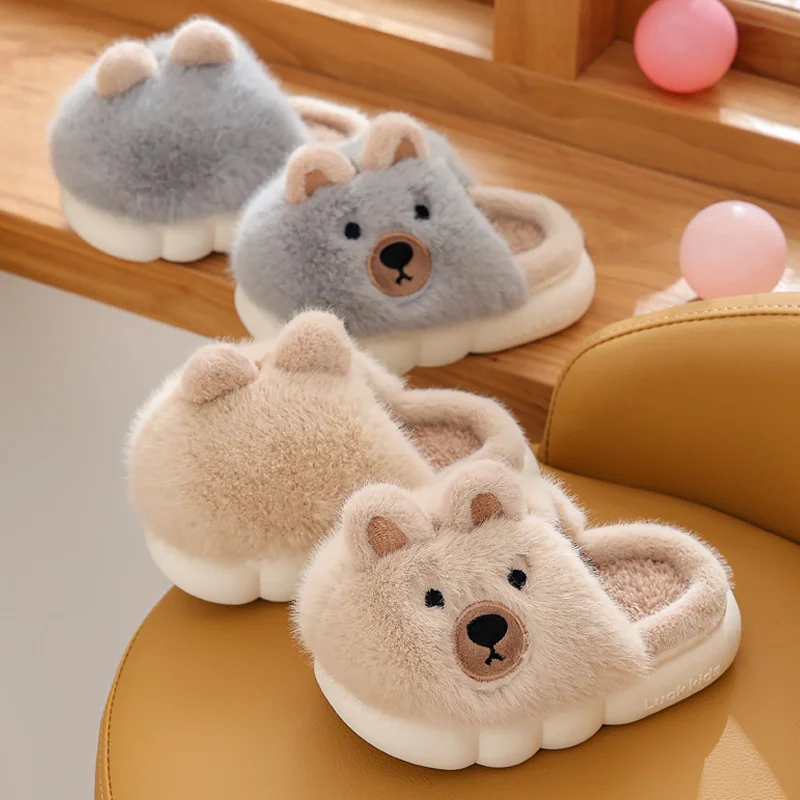 Pantoufles en coton coordonnantes pour enfants, petit ours de dessin animé, pantoufles chaudes d'intérieur en peluche pour enfants, chaussures de maison pour filles et garçons, hiver