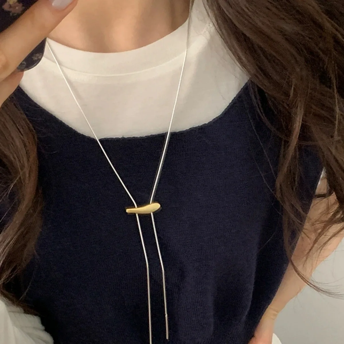 Minimalist Silver Color Matte Snake Bone Chain Necklace for Women Fashion Adjustable Long Sweater Chain Luxury Neck Jewelry