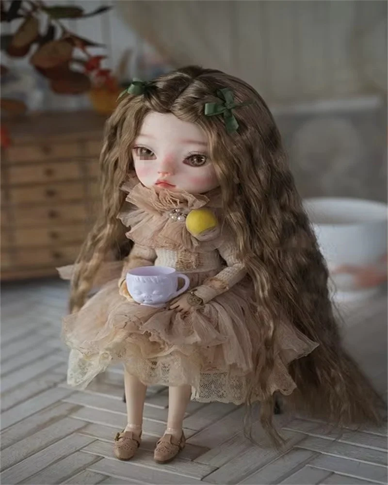 

Blythes doll wig fits into the new 1/6 9- 10 BJD doll 1/3 fashion super soft silk/Soft silk Long hair tacos false wood tan wig