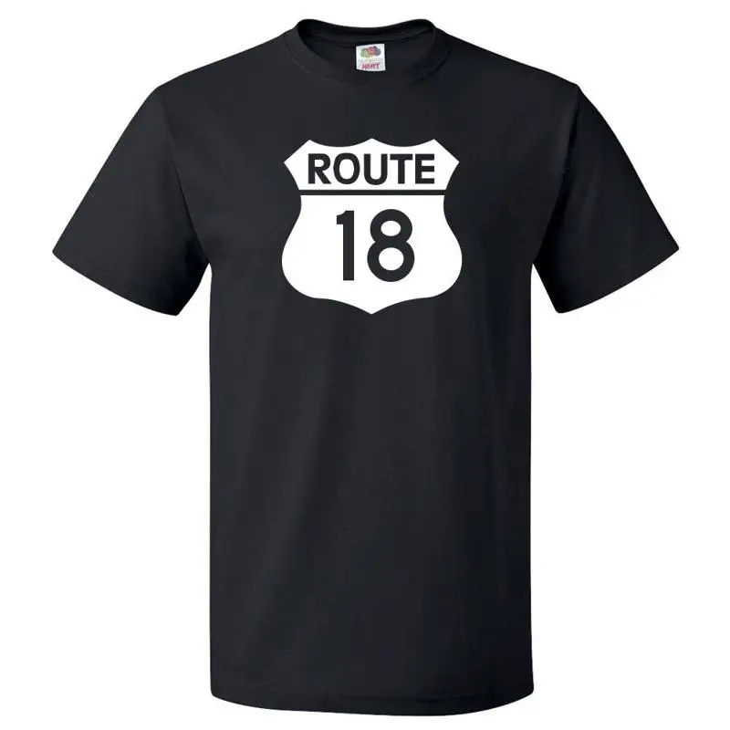 

Футболка с надписью Route 18. Шоссе