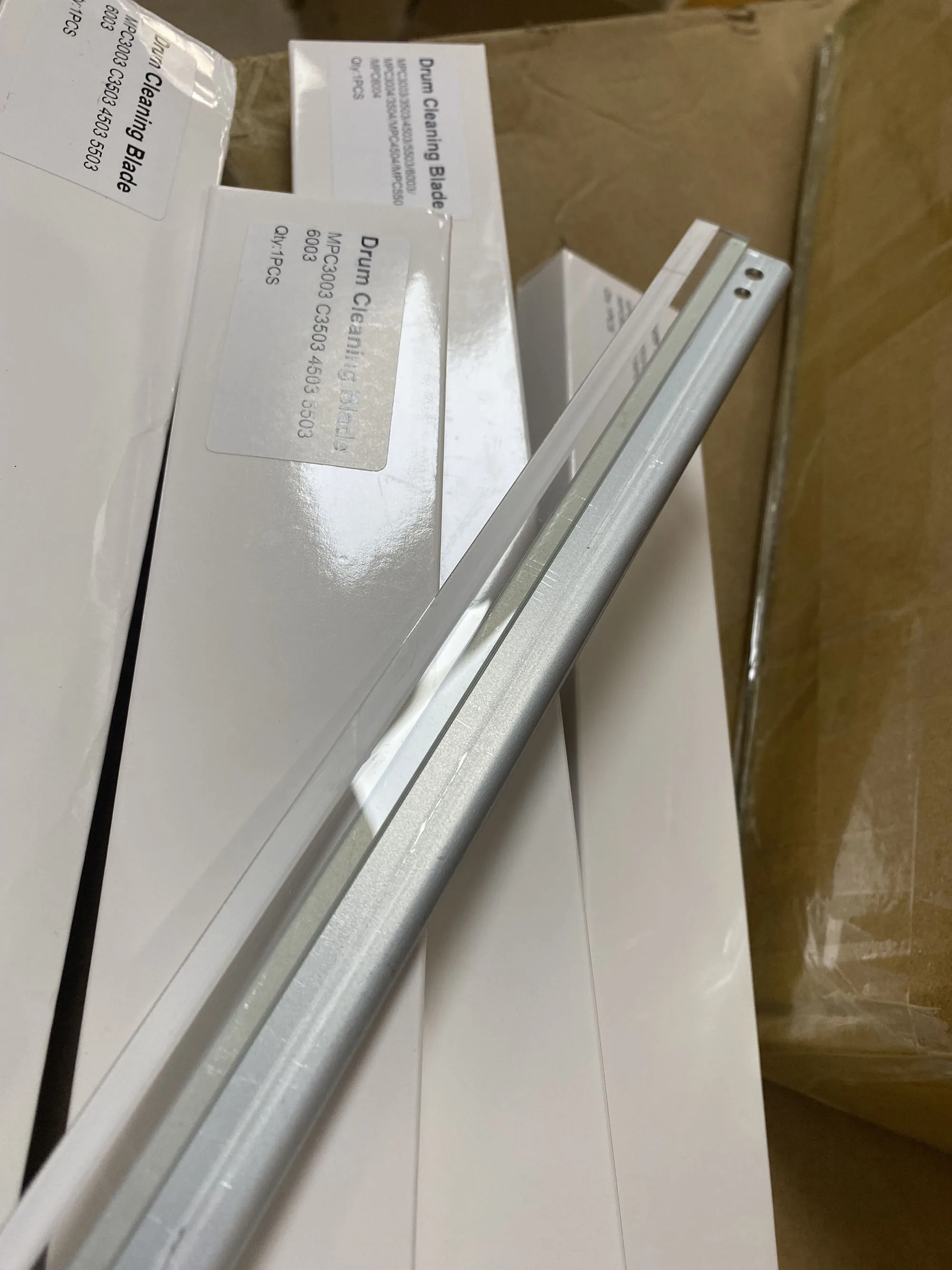 

4 шт. совместимые щетки стеклоочистителя MPC 3003 4503 5503 лезвие для чистки барабана копировального аппарата для Ricoh MPC3003 MPC3503 MPC4503 MPC5503 MPC6003