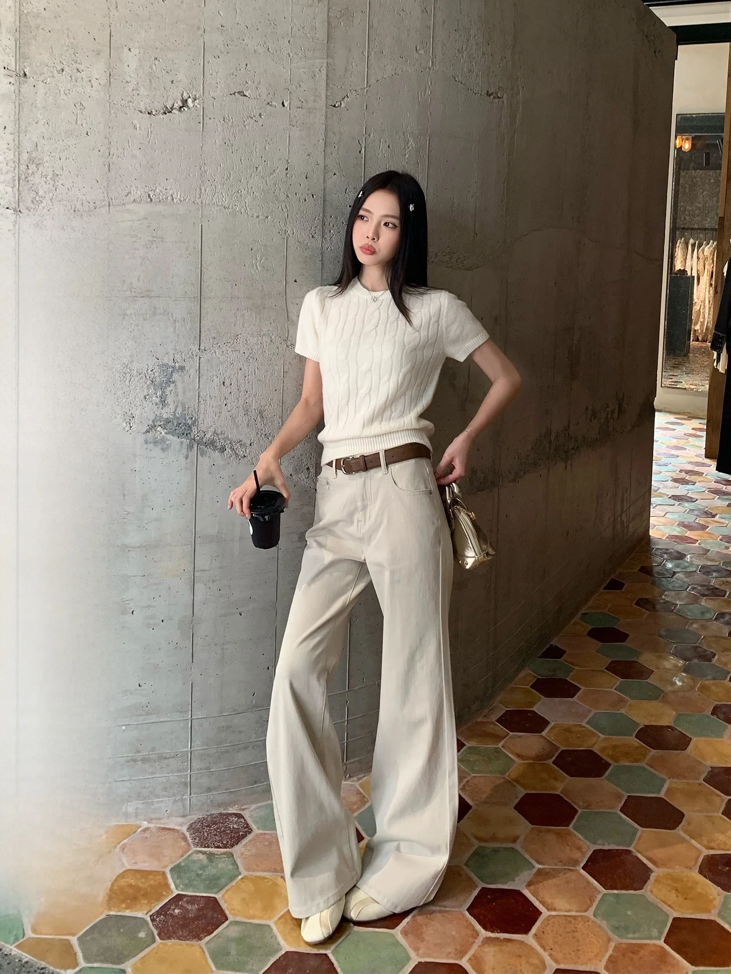 

High Waist Flared Jeans Women's Summer New Loose Drapey Floor-Length Straight Leg Denim Pants Sizing Guide in Detail