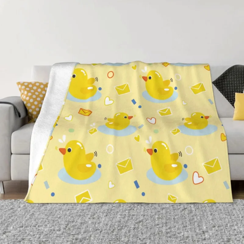 Little Cute Duck Pattern Cartoon Blankets Flannel Print Portable Super Soft Throw Blanket for Bed Car Bedspreads