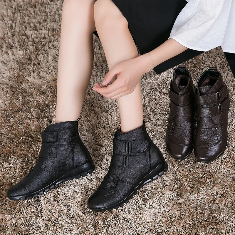 Winter New Fashion Leather Short Plush Cotton Boots Thick-soled Women\'s Short Boots Round Toe Mother Cotton Shoes Women\'s Boots