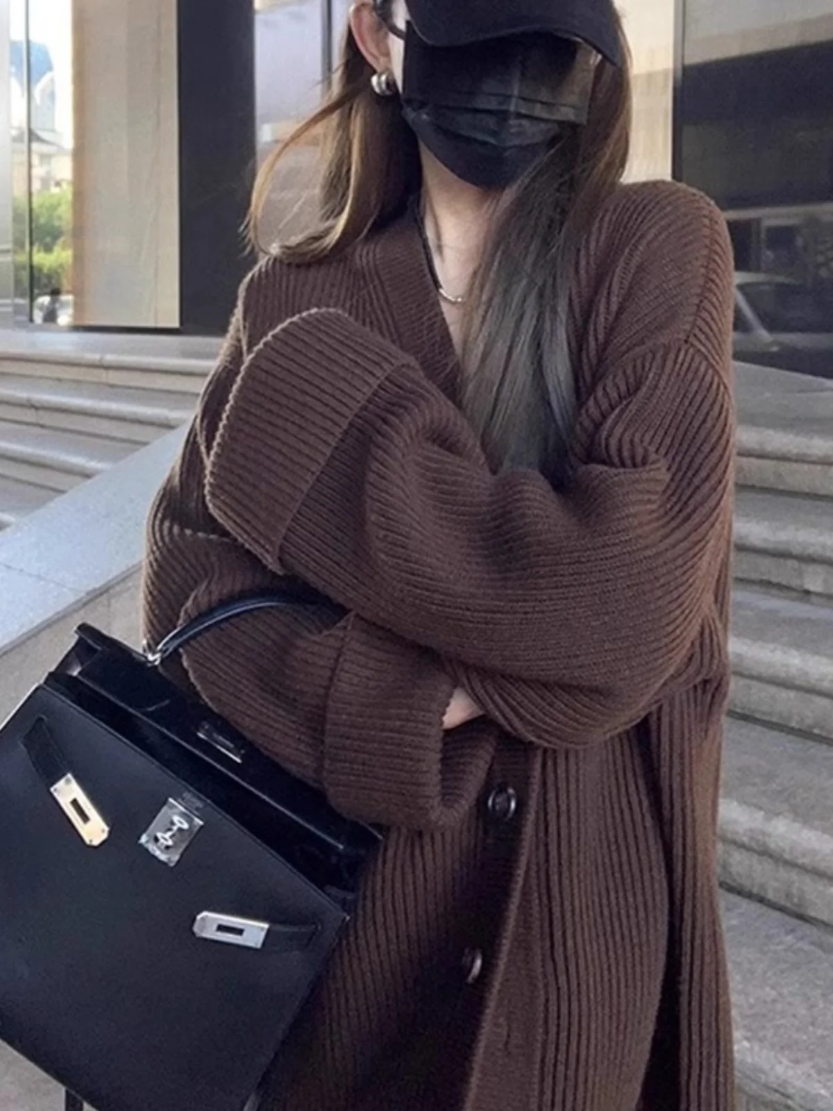 

Трикотажное пальто в стиле ретро Bla V-Ne, женское весенне-осеннее свободное пальто Lazy Sle, элитный мягкий тонкий открытый кардиган, корейская версия