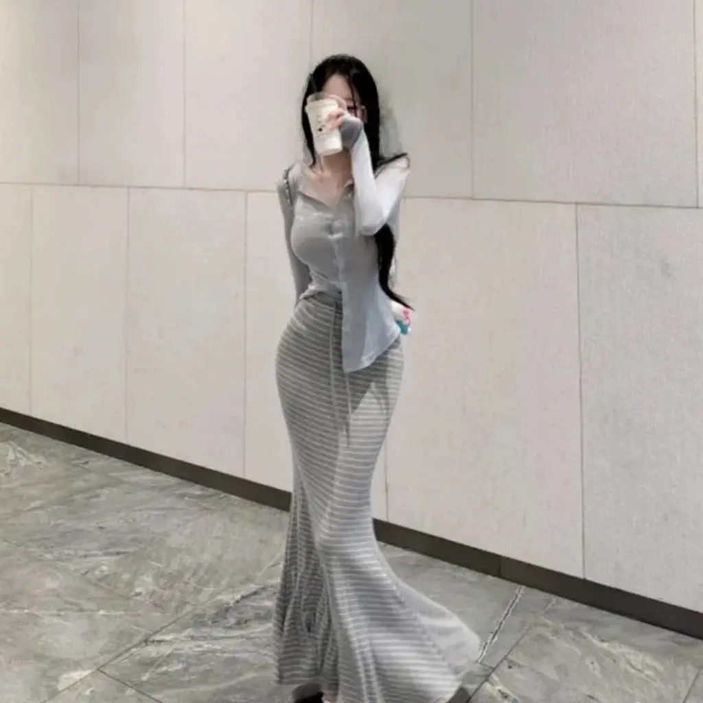 

Elegant Slim Striped Fishtail Skirt Long Sexy Women's Fashion South Korea Dongdaemun Style Feminine Half Skirt