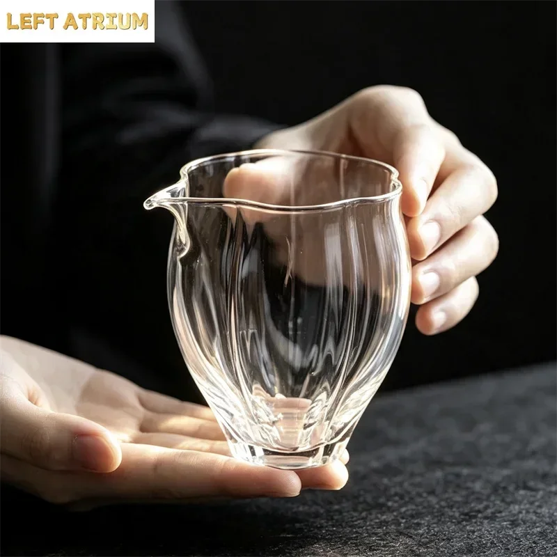 180ml Flower Bud Heat Resistant High Borosilicate Glass Fair Cup Tea Pitcher Chahai Kung Fu Tea Set Accessories Teaware