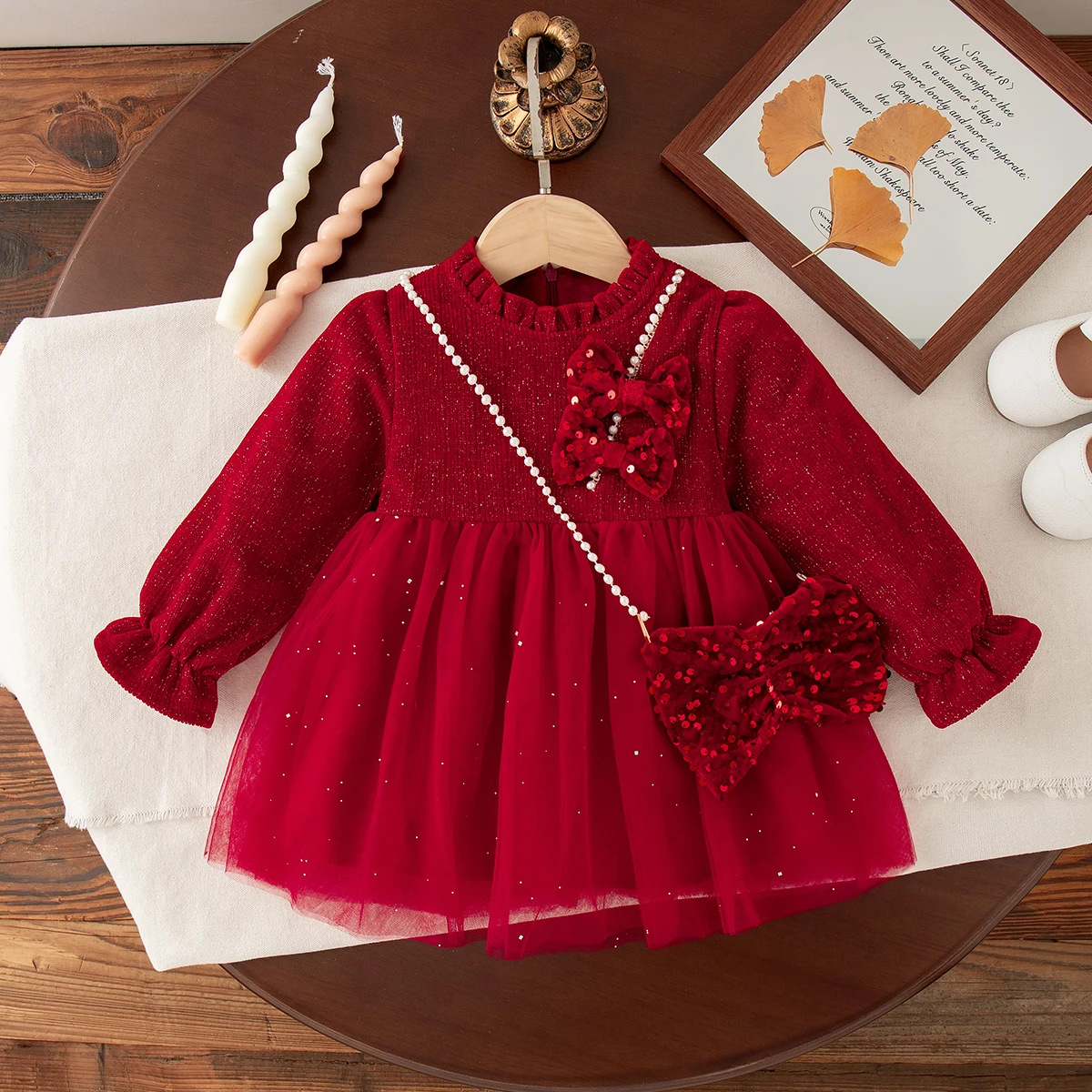 

Autumn And Winter New Red Chiffon Baby Girl Princess Dress, Sweet Sequin Bow Children'S Clothing With Free Bow Pendant