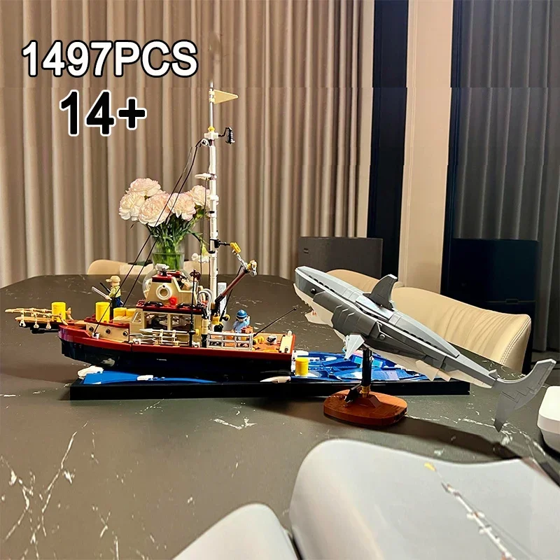 1497pcs 창의적인 아이디어 시리즈 그레이트 화이트 샤크 보트 홈 장식 모델 장난감 어린이 생일 선물