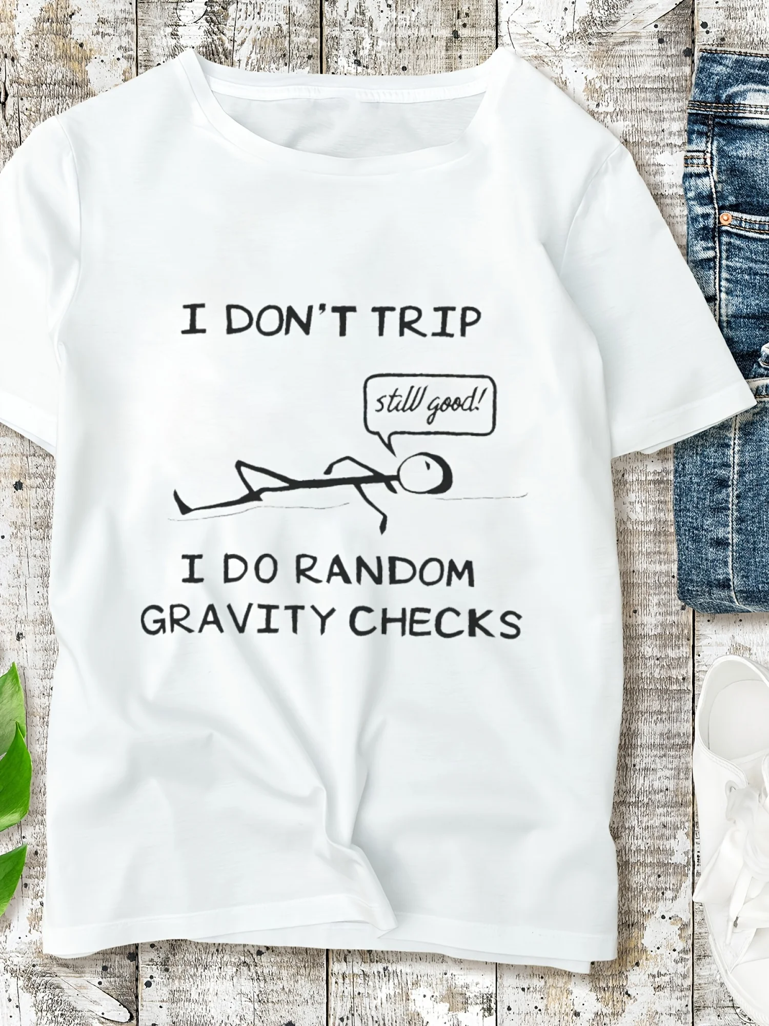 Camiseta feminina I DON T TRIP de algodão com ajuste confortável, ajuste regular, tecido leve elástico