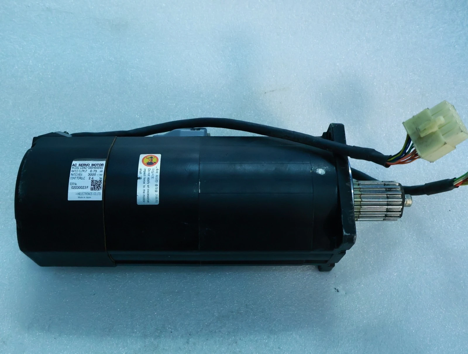 Used CSMZ-08BH6ABM3 For Samsung CSMZ-08BH6ABM3 AC Servo Motor
