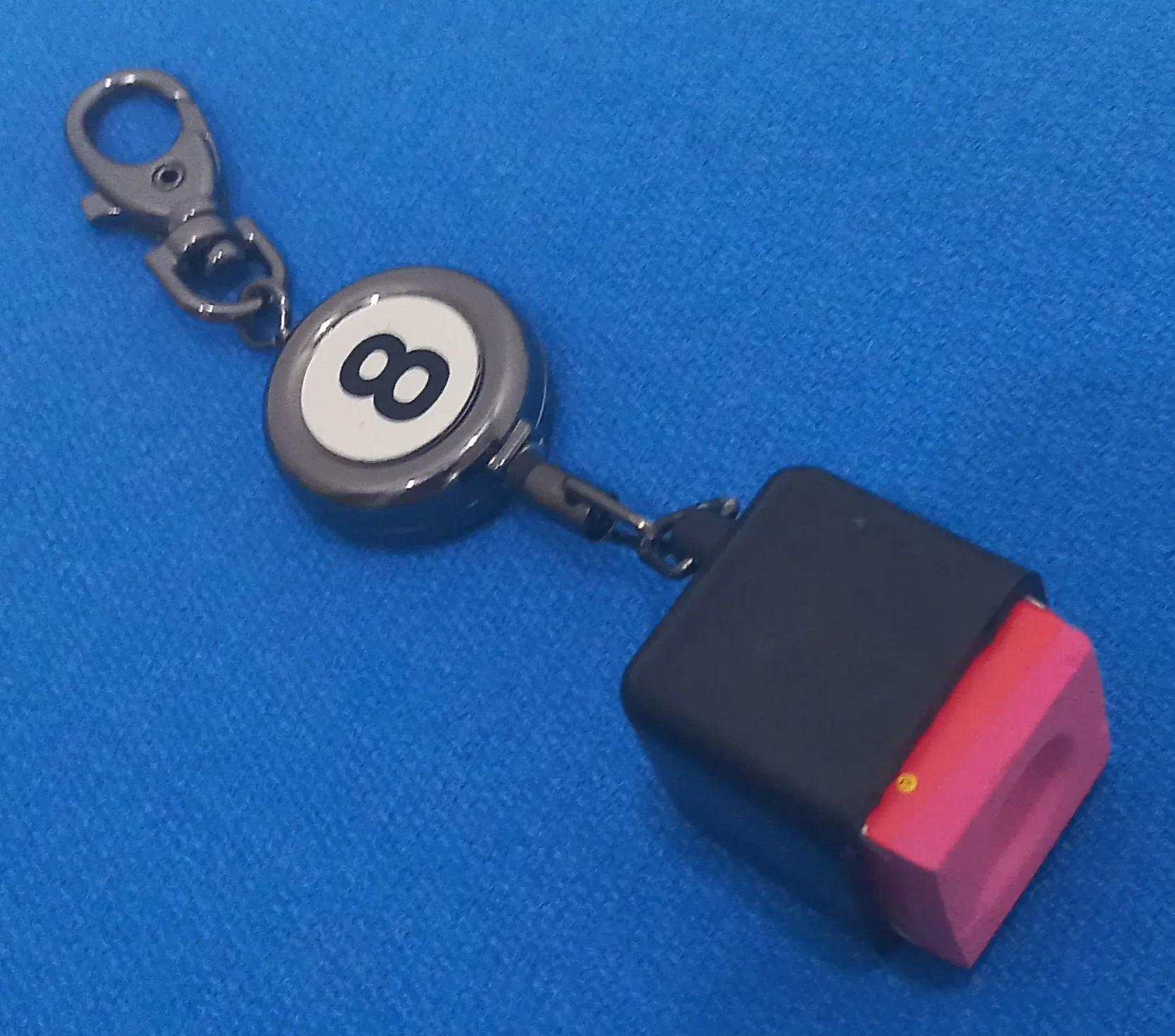 Luxury keyring 8 ball made of metal chalk holder for billiard stretch 50 cm. incl. chalk