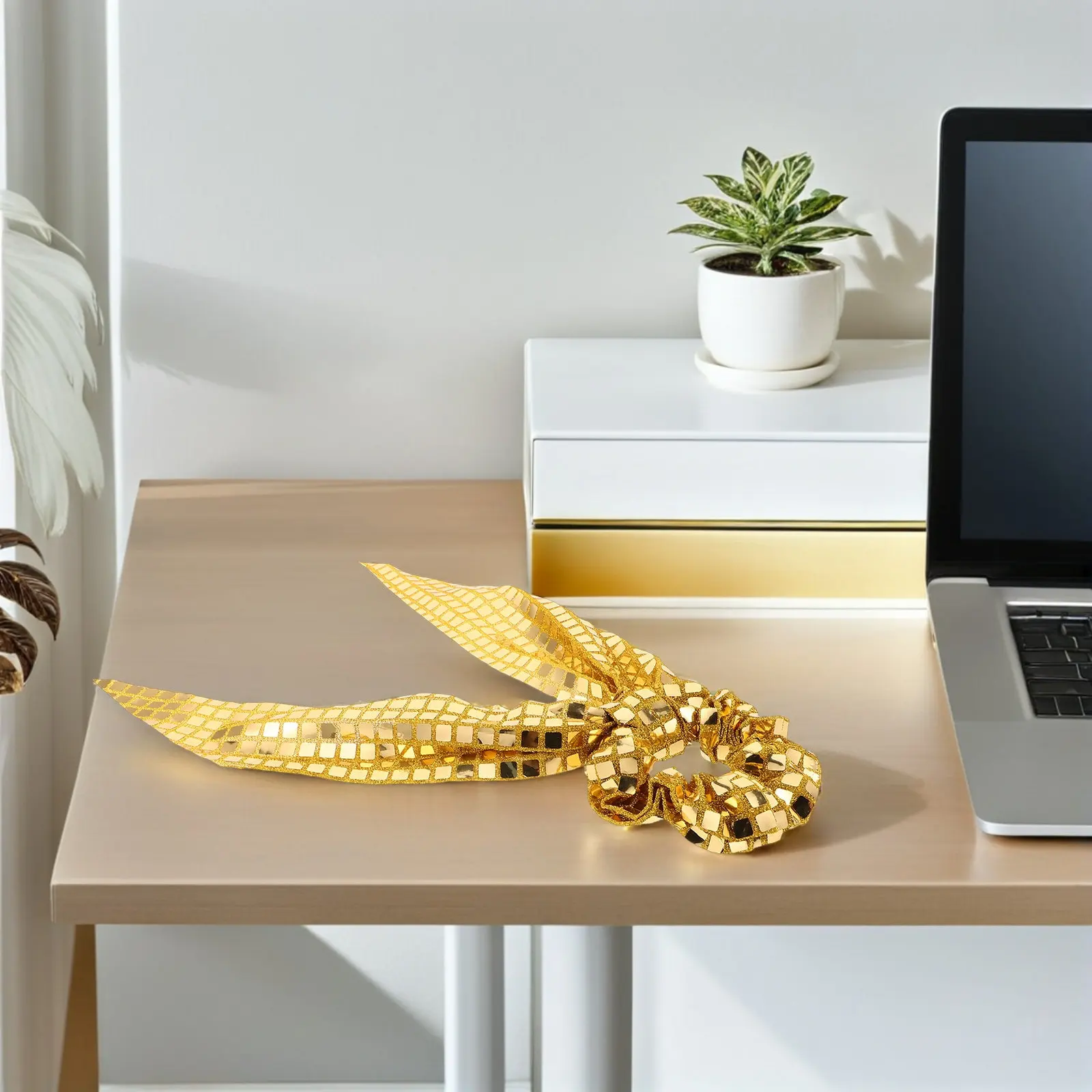 

Glitter Bow Hair Scrunchies Sequin Ponytail Holders Ribbon Tails Sparkly Hair Accessories Parties Daily Wear Special Occasions