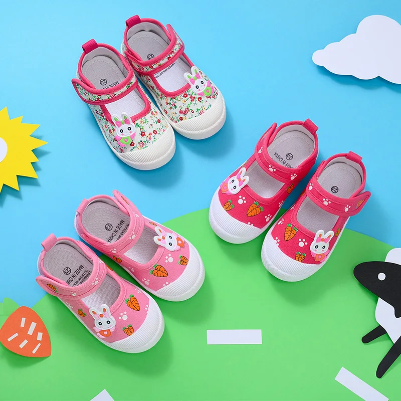 

Cute Girls Canvas Shoes for Kindergarten Cartoon Rabbit with Carrots Little Kids Casual Shoes with Flowers Prints Non-slip Soft