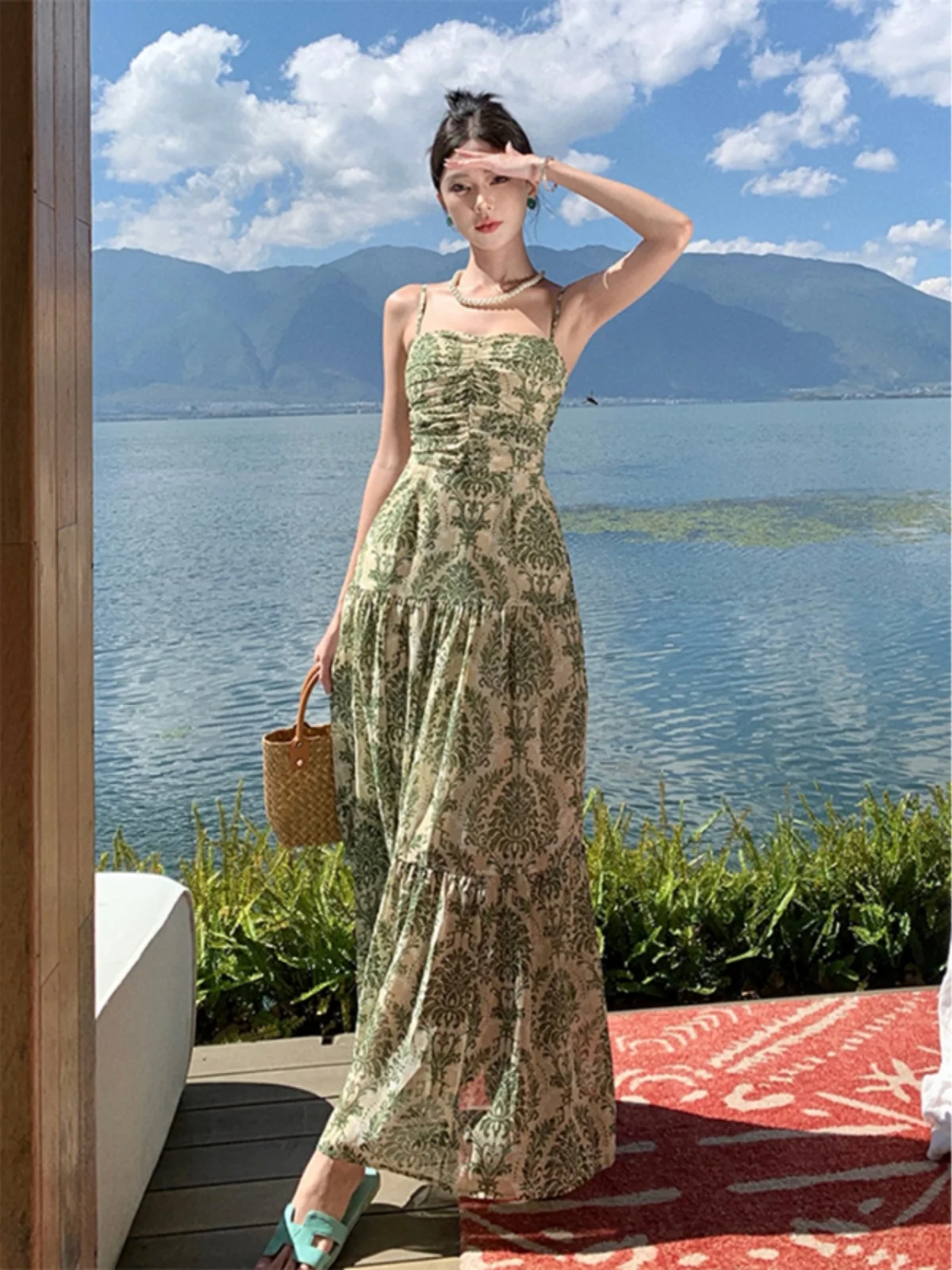 French sle Tea Break Floral Long dress Women Pure Desire Seaside Vacation High Sense Beach Skirt Sanya Tourism Sling Dress