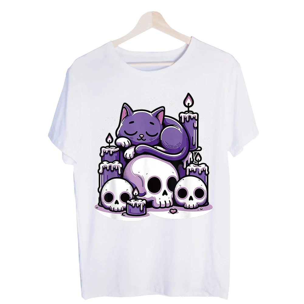 Men's Purple Cat and Skull Graphic Tee, Short Sleeve Crew Neck T-Shirt for Casual Halloween and Gothic Style Outfits