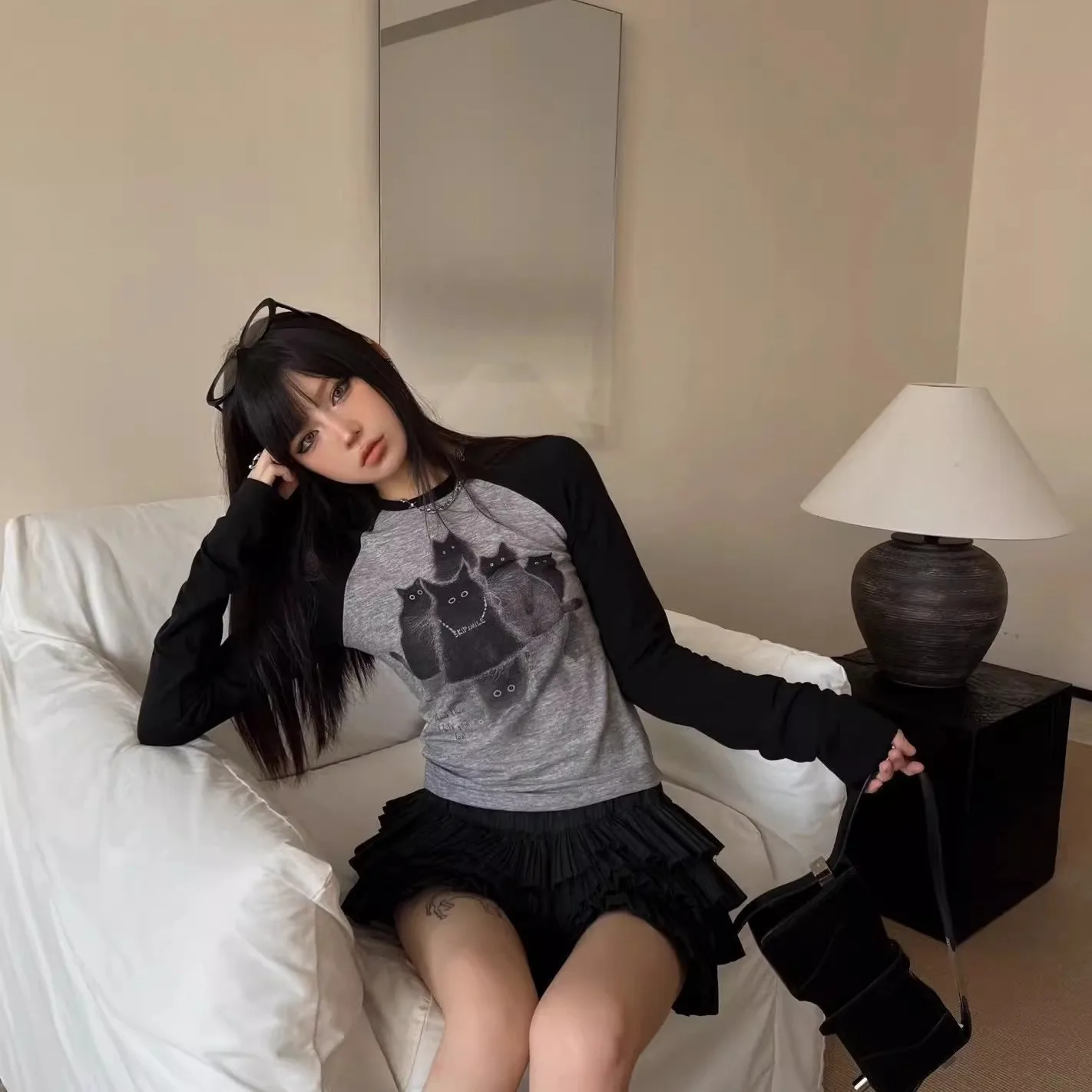 봄/가을 신상 프린트 O넥 긴팔 티셔츠 여성 한국 패션 슬림핏 스파이시 걸 숏 여성 상의