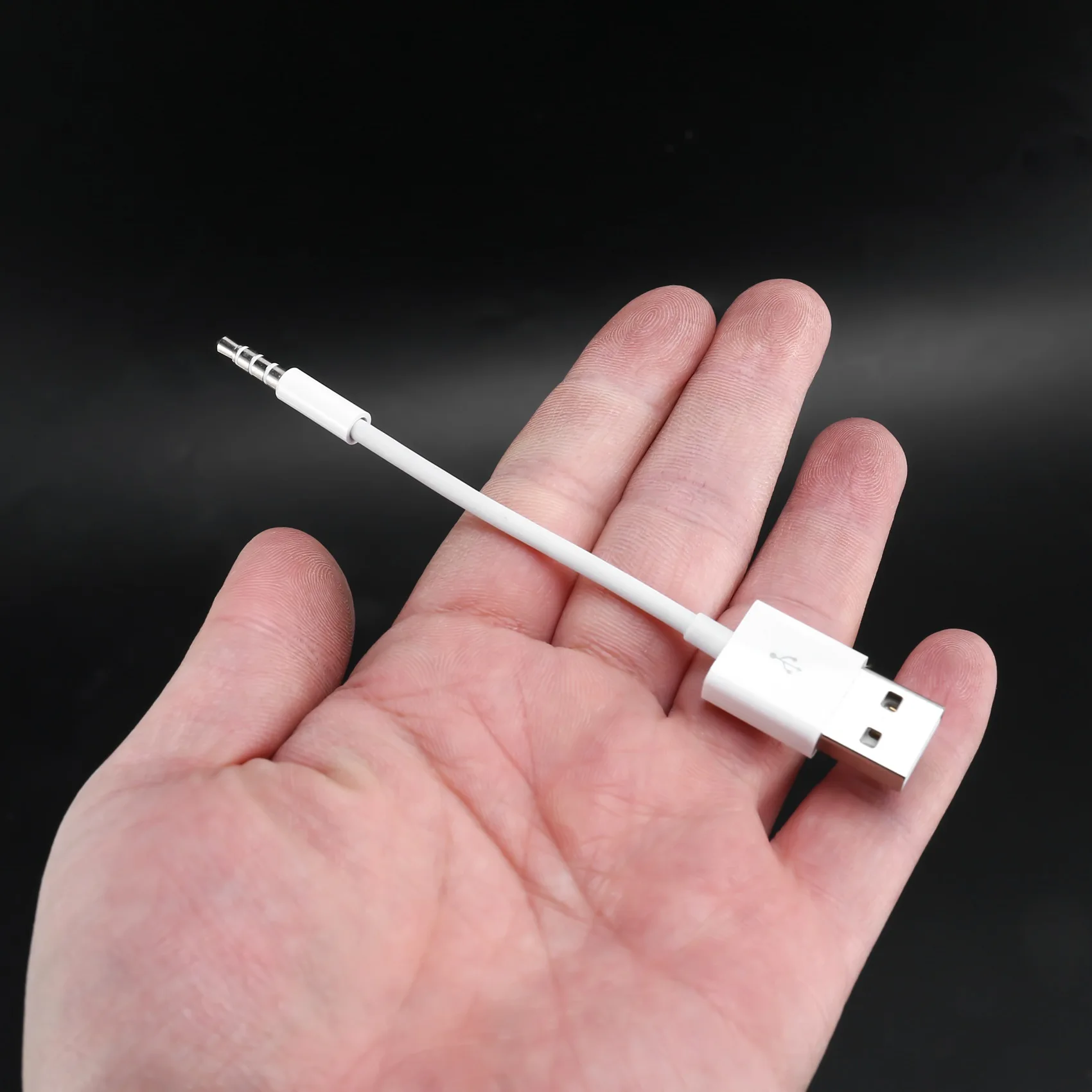 Caliente adecuado para Ipod SHUFFLE Cable de datos USB Mp3 carga 3, 4, 5, 6 Cable cargador de 7. a generación