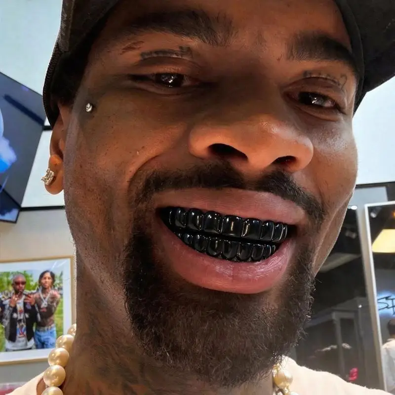 Hip Hop 6-8 Teeth Smooth Surface Light Black Color Men Women Top & Bottom Shiny Grill Punk Rapper Christmas