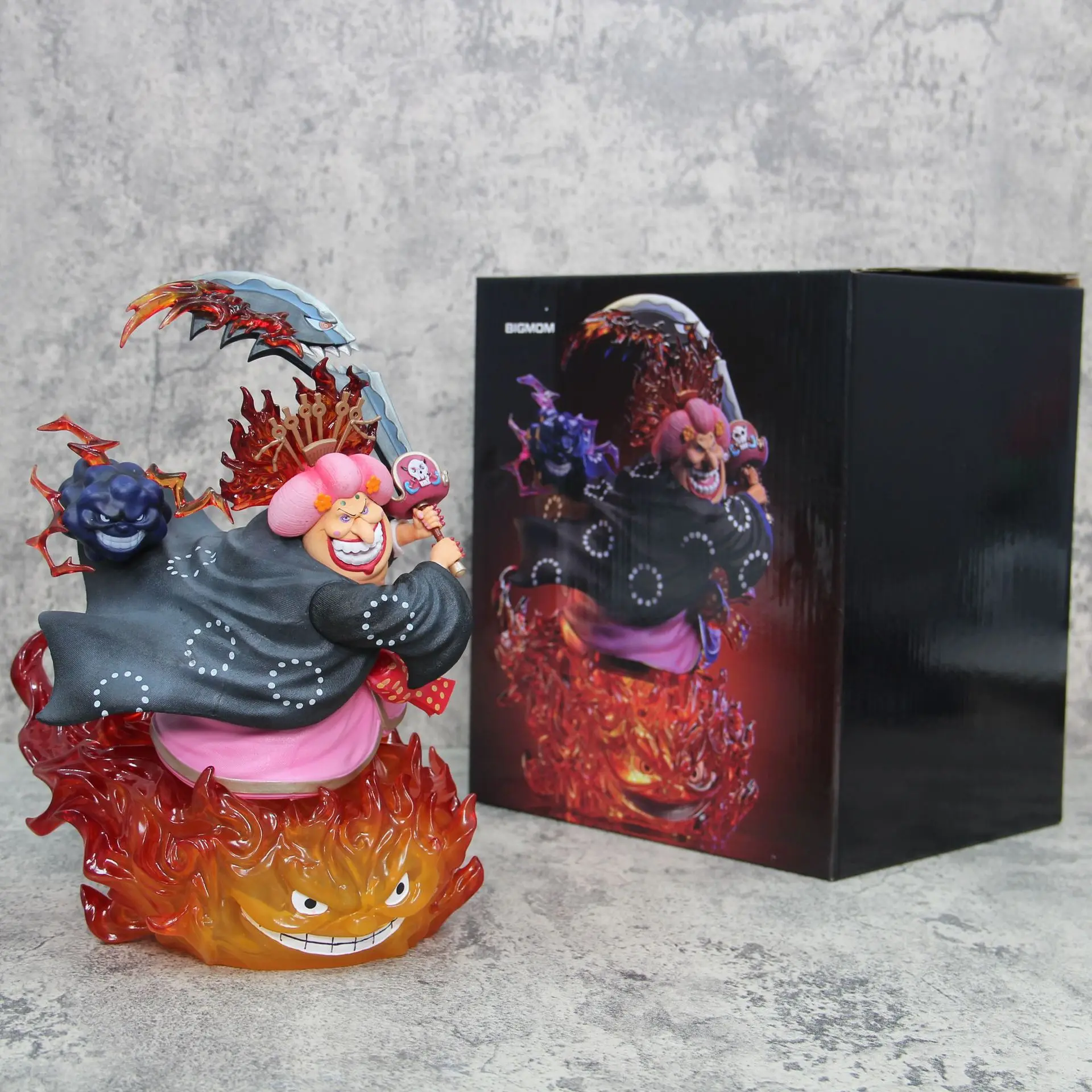 26cm One Piece Four Emperor Big Mom Charlotte Linlin Anime Figure Figures Models Gk Statue Models Collectible Ornament Doll Toys