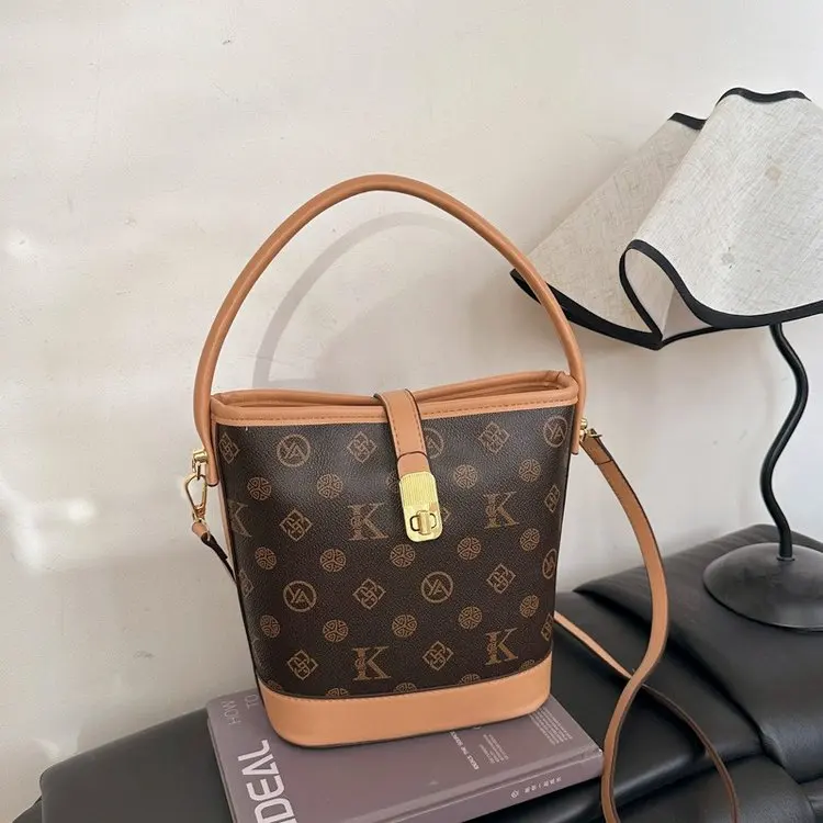 

2026 New Women Tote Bag Vintage Monogram Colorblock Leather Scarf Decor Versatile Shoulder Crossbody Purse