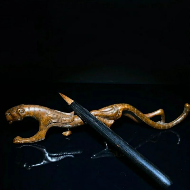 Solid pen holder, paperweight, four mythical beasts, white tiger tea pet, ornament, small copperware, copper sculpt