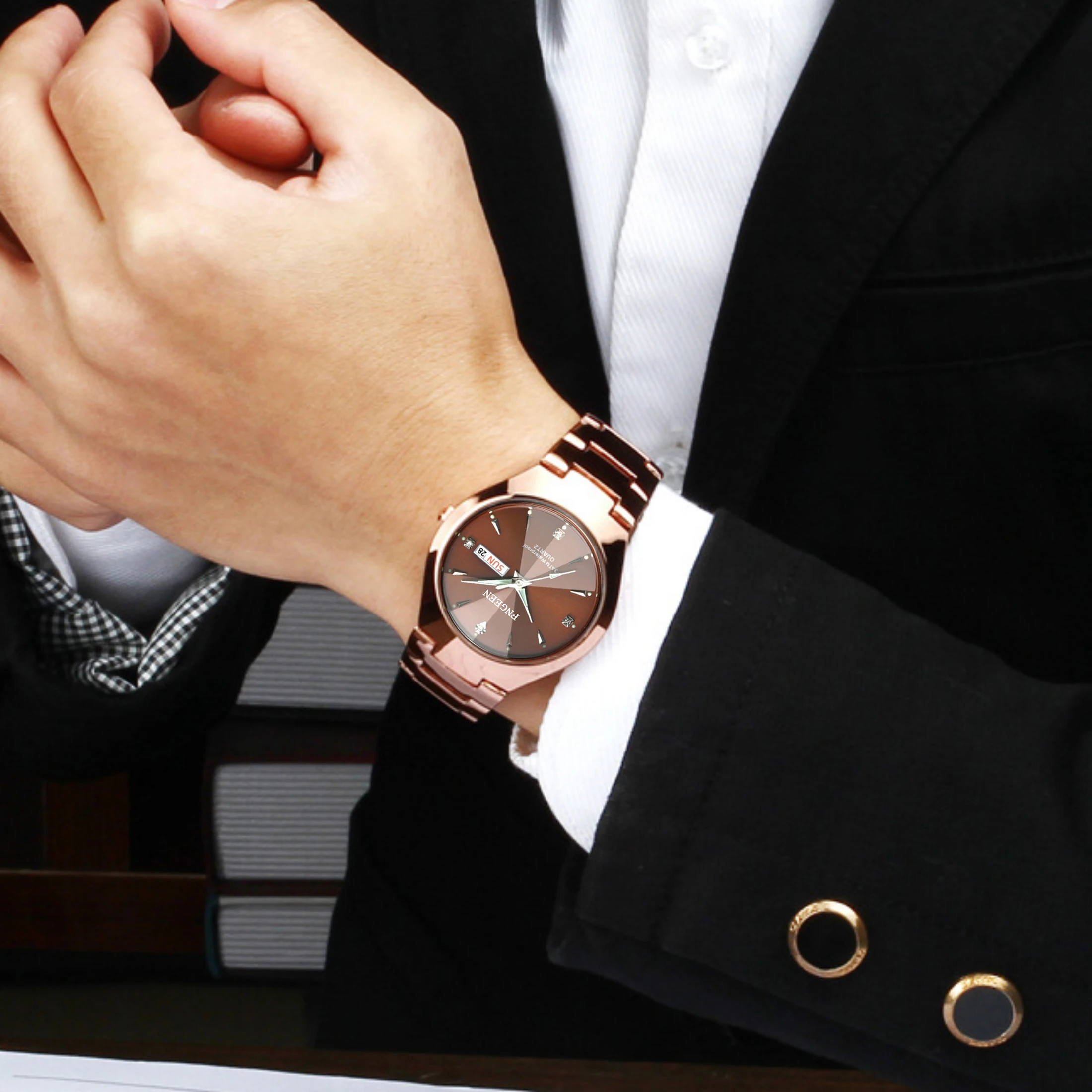 2 Pc/Set Couple Watches Luminous Waterproof Date Calendar Valentine's Day Gift Stainless Steel Rhinestone Quartz Watch Rose Gold