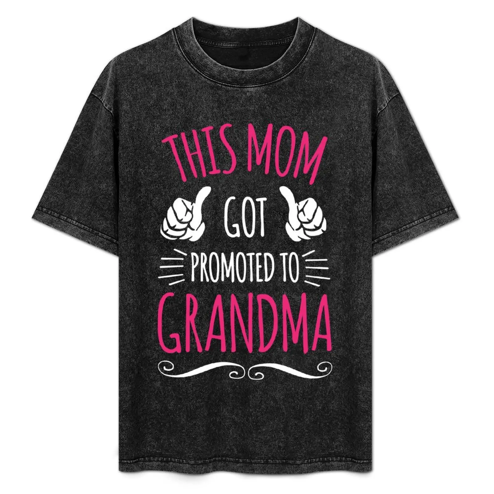 This Mom Got Promoted to Grandma T-Shirt Plus Size Summer Casual T-Shirt