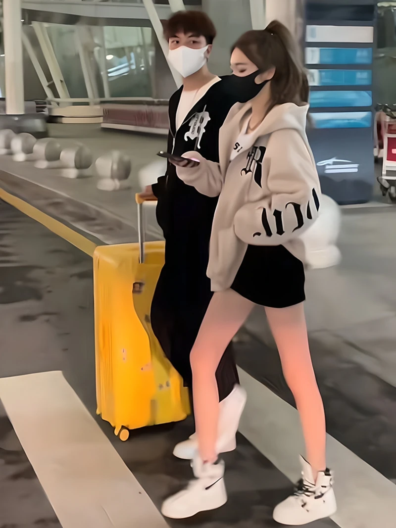 هذا العام الجديد الخريف والشتاء المد العلامة التجارية إلكتروني الأزياء مقنعين زوجين هوديي كبار تصميم الشعور معطف فضفاض كبير الحجم #6