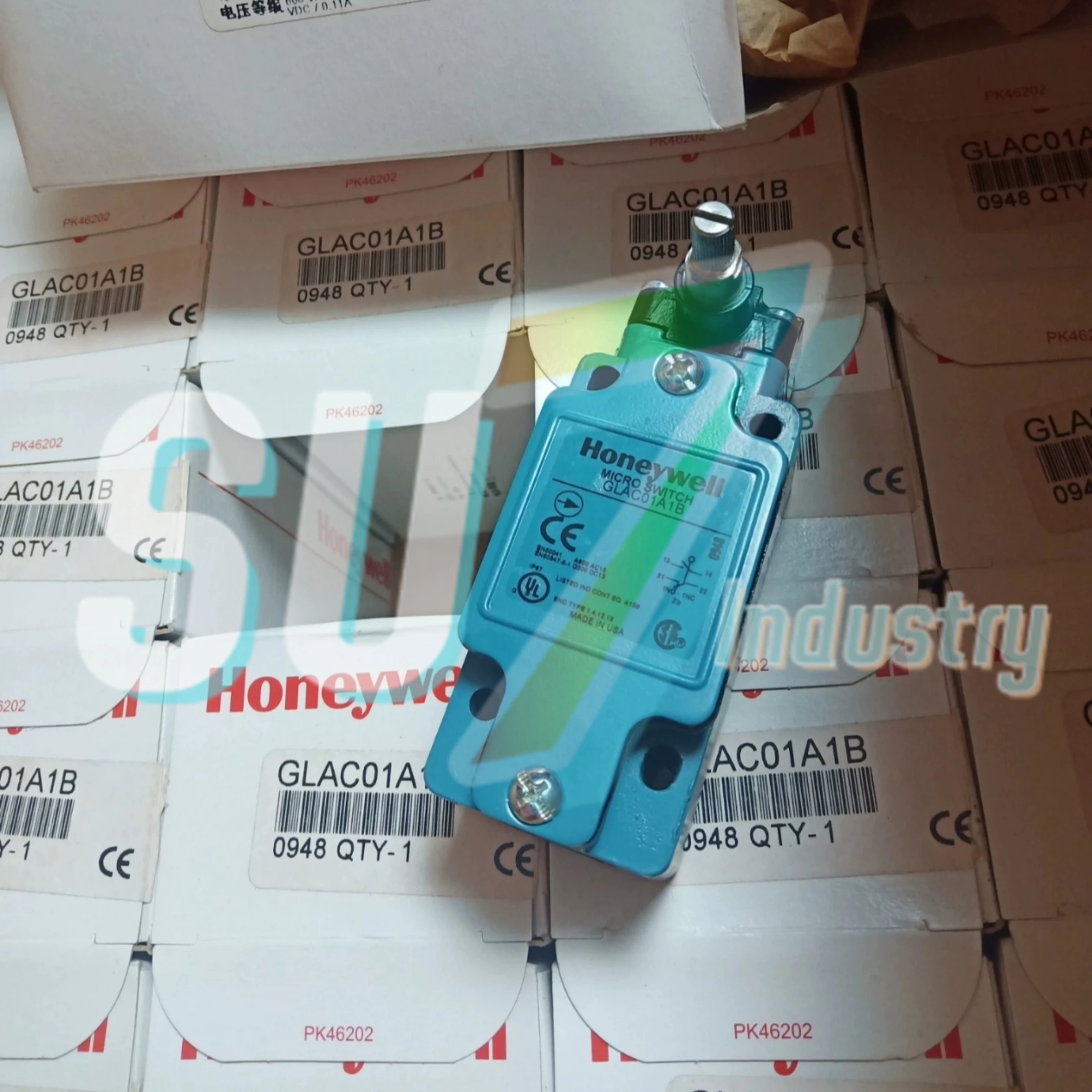 

New original Travel limit switch GLAB20A1A GLAB20A1B GLAB20A2B GLAC01A1B GLAC01A2B GLAC20A1A GLAC20A1B