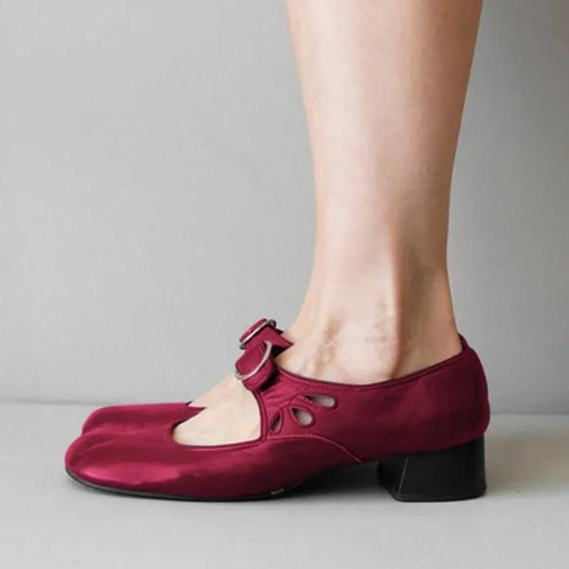 Large Size 40-43 Women\'s Shoes High Heels Spring 2024 New Low Heel Buckle Shallow Single Shoes Heels