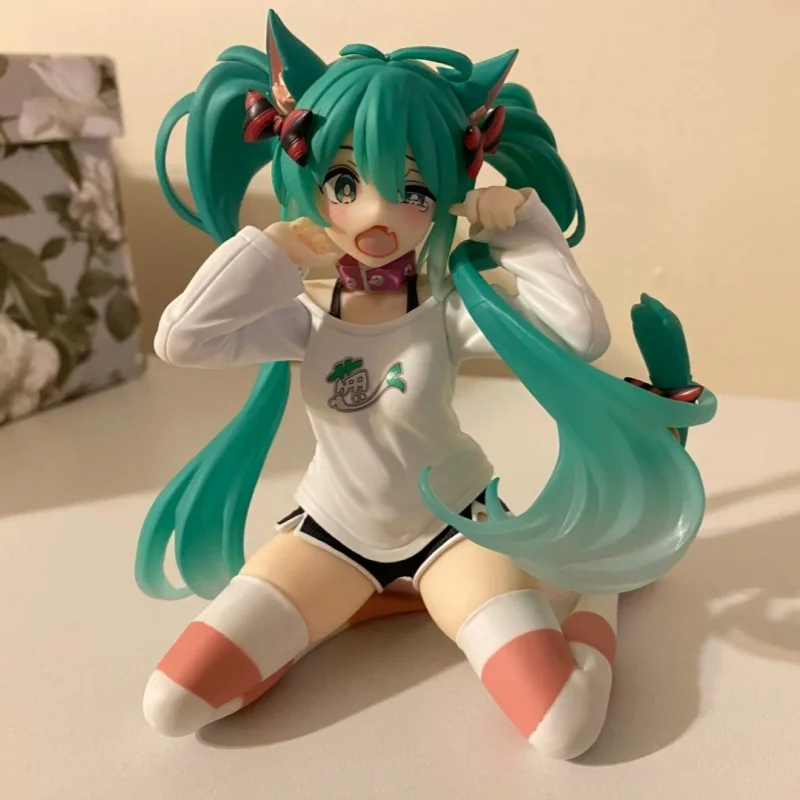 

В наличии Хацунэ Мику аниме товары Хацунэ кошачьи ушки рубашка с короткими рукавами пижамы милая модель для девочек коллекция украшений игрушки Gif