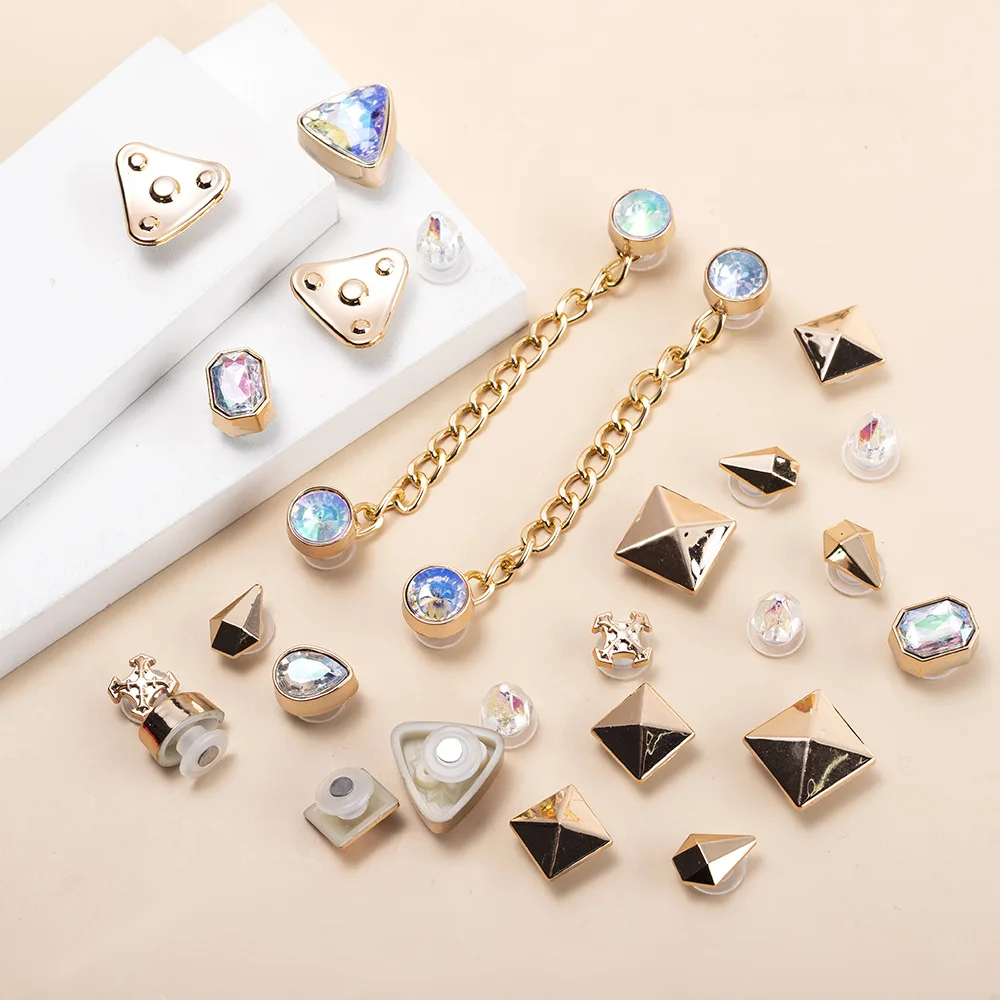 

12pcs/set rhinestone Shoe Decoration Buckle shoe Charms cute cycle chain gold diamond kit Accessories gift friend family