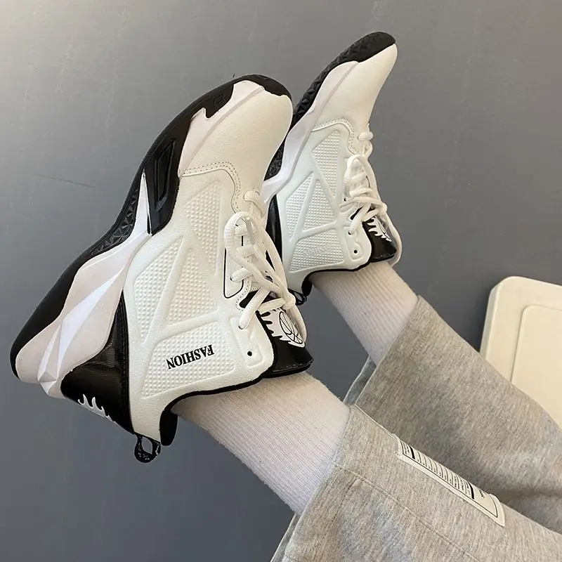 2025 High Quality Men's Hiking Sneakers Comfortable Platform Athletic Running Women's Sneakers Breathable Athletic Basketball Sh