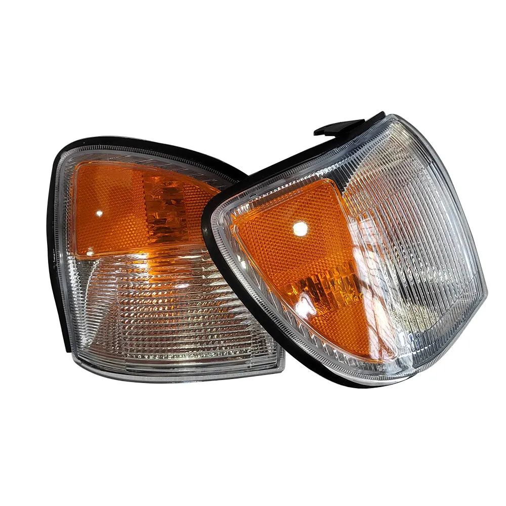 

2 Pcs Car Turn Signal Light Lamp For Nissan Terrano Reguius TR50 1999 Automobile Front Corner Light