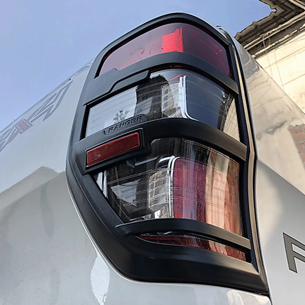 Matowe czarne osłony tylnych świateł tylnych do FORD RANGER T6 T7 T8 2012-2019 2020 Wildtrak