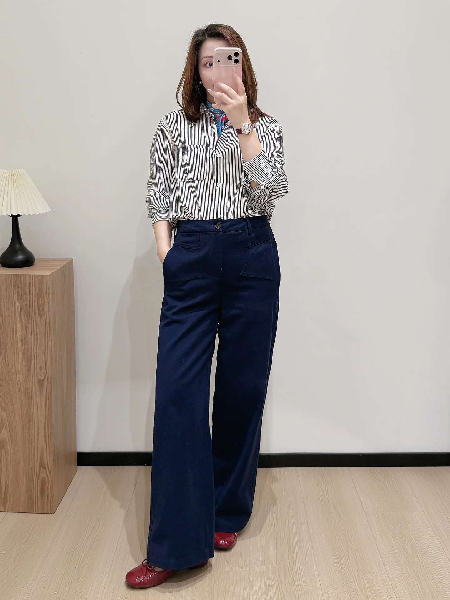 

Slimming Effect Blue White Stripes Lace Splicing Soft Thin Spring Summer Shirt Casual Style Long Sleeve Flip Collar Top